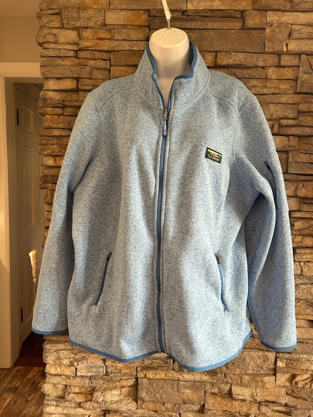 Women's L.L.Bean Sweater Fleece Full-Zip Jacket with pockets Size 3X - Picture 3 of 5
